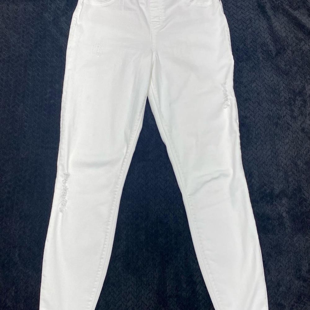 SPANX Women's High Rise White Skinny Jeans Med. Light Distressing BEACH